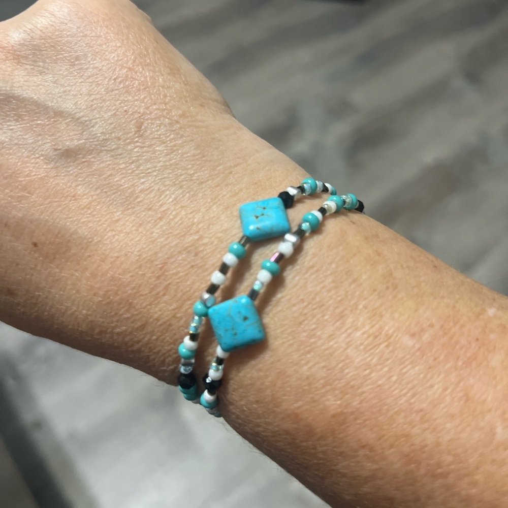 Turquoise Beaded Bracelet